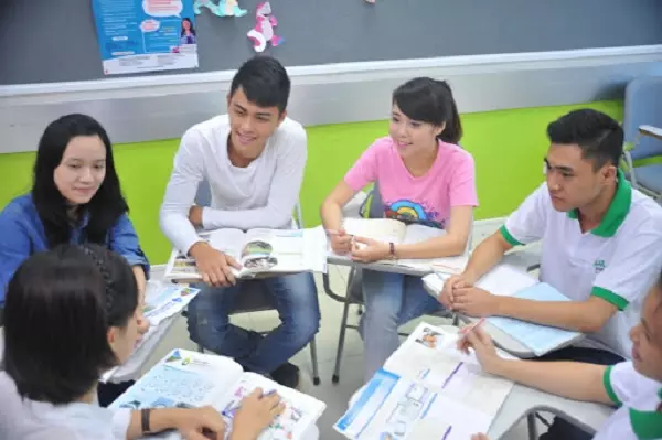 Học giao tiếp qua những mẫu câu xin chào bằng tiếng Trung Quốc